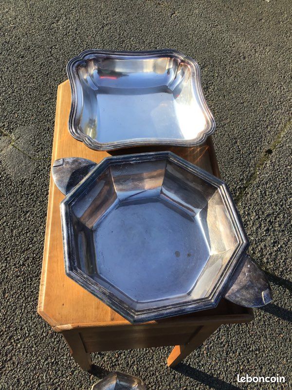 Lot de trois plats anciens (image 2)