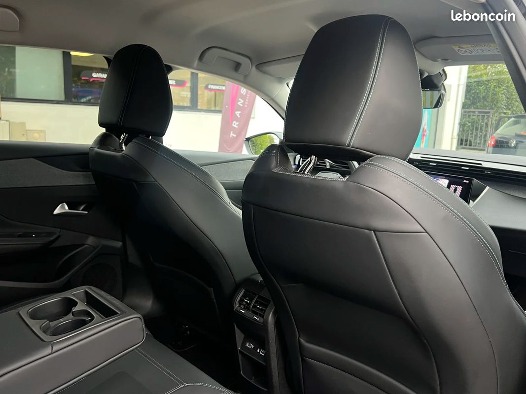 Peugeot 308 1,5 BLUE HDI 130 ALLURE CARPLAY - CAMÉRA 360 - ACC - LED (image 26)