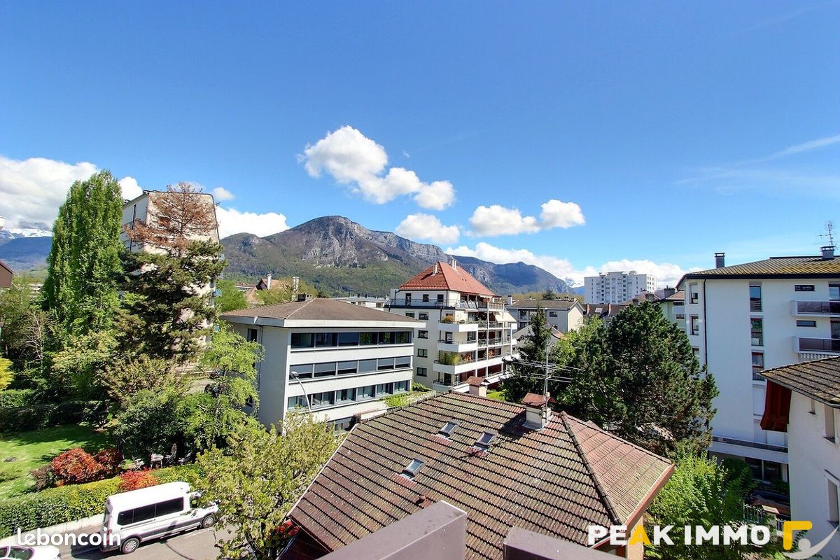 Appartement 3 pièces 111 m² · à Annecy · 111 m² · 915 000 €
