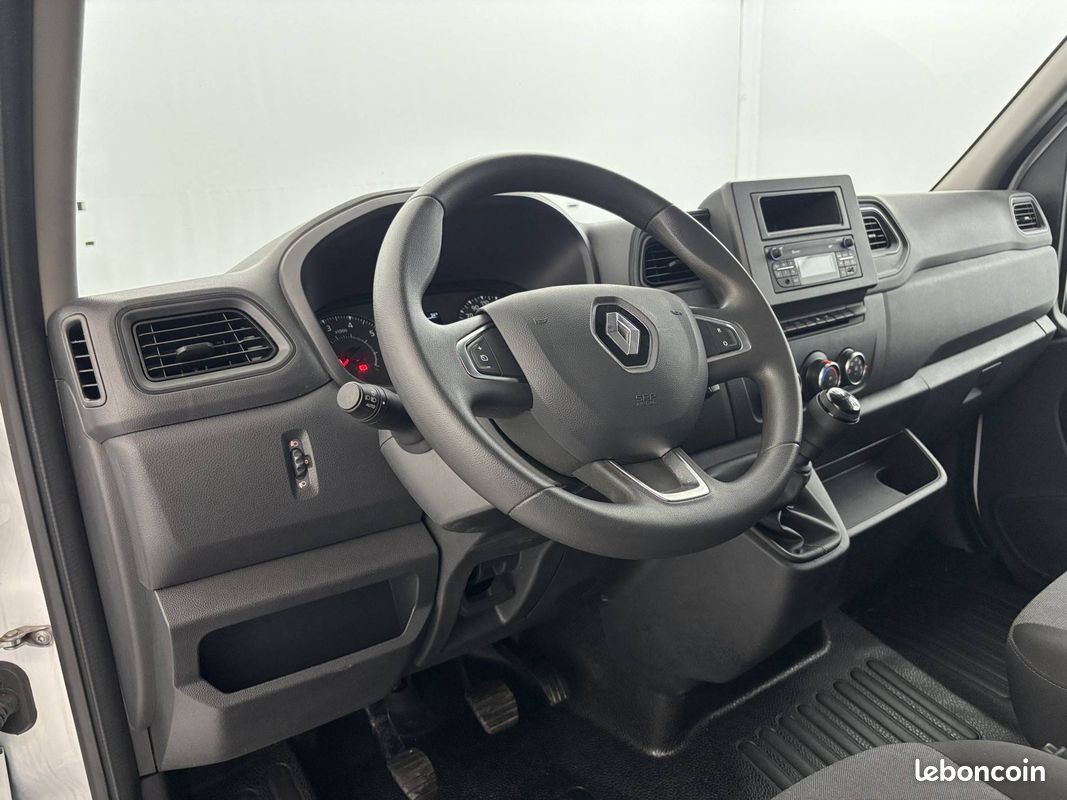Renault master fgn trac f3500 l3h3 blue dci 135 confort (image 10)