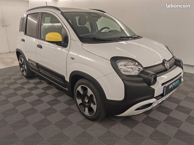 Fiat Panda Pandina 1.0 65ch BSG S&S Hybrid Cross (image 3)