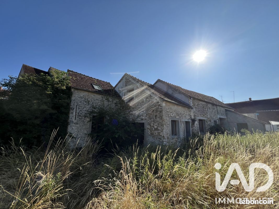 Maison 7 pièces 150 m² · à Jouy-sur-Morin · 150 m² · 109 900 €