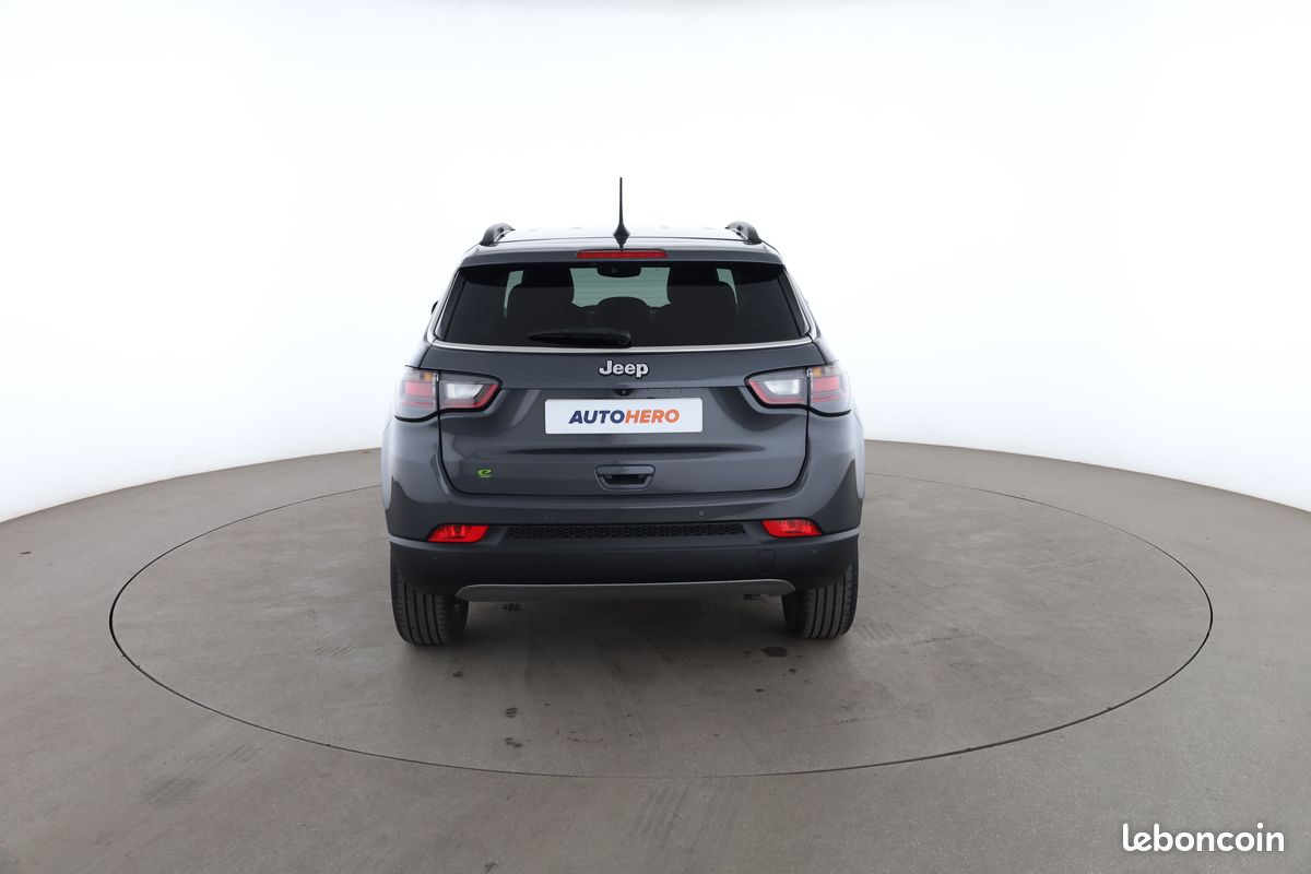 Jeep Compass 1.5 Turbo T4 MHEV Limited 4x2 BVR7 130 ch (image 12)