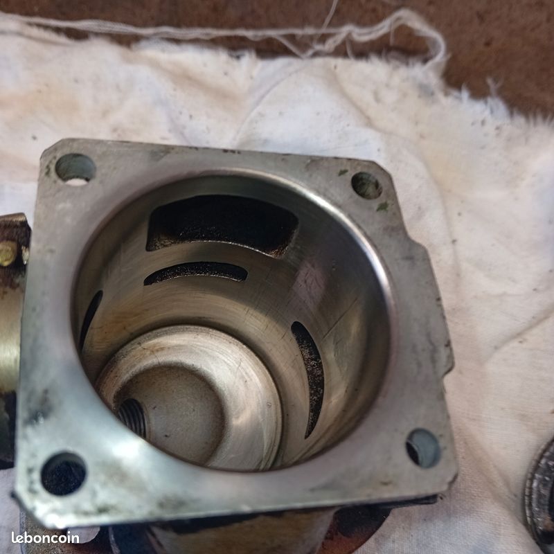 Piston Cylindre Stihl pour tronçonneuse Stihl 026 de 44 mm (image 8)