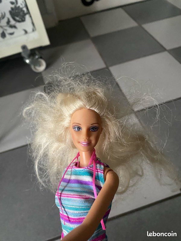 Poupée Barbie Collection Shopping Chic Rétro 5 - Mattel, Occasion Excellent état