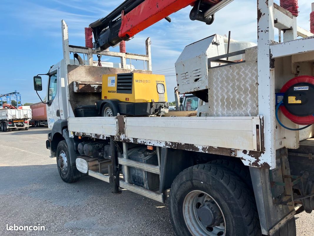 Renault Kerax 370dci 4x4 plateau grue Palfinger (image 16)