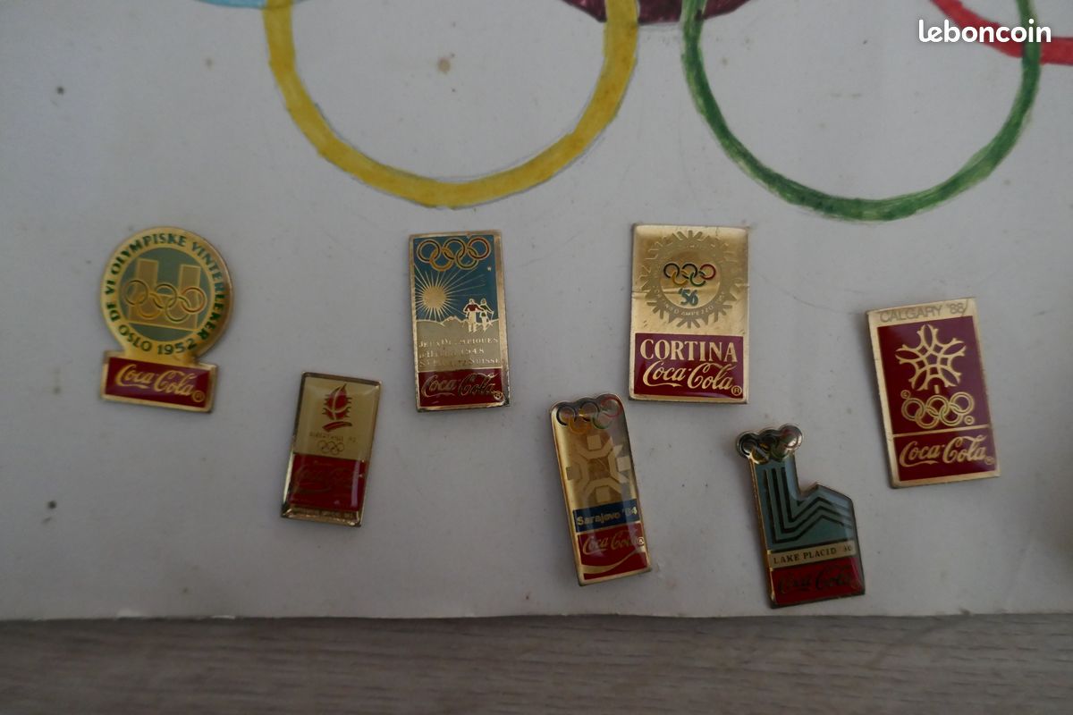 Lot De 12 Pins (badges) Olympiques - Jeux De Turin 2006 - Marque Aminco - NEUF
