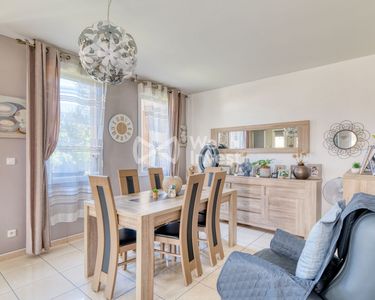 Maison 740 000 € - 203 m²