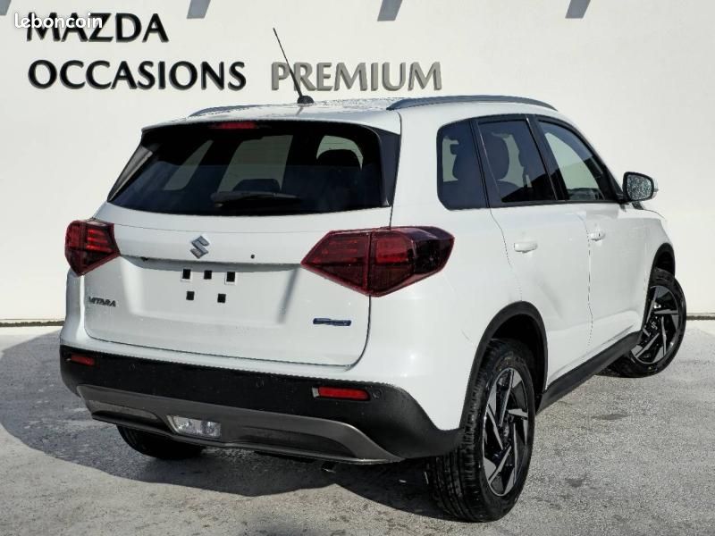 Suzuki Vitara 1.4 Boosterjet Hybrid 110ch Style Auto MY25 (image 4)