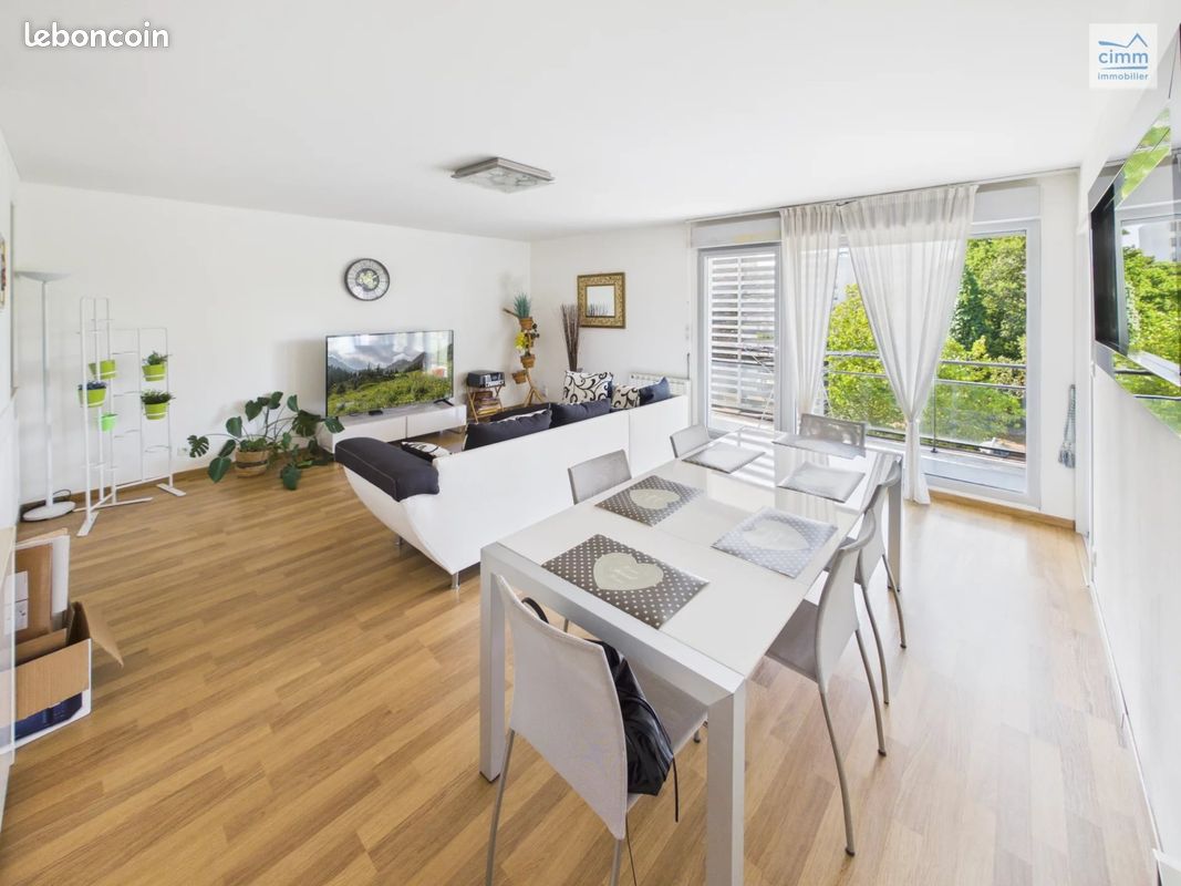 Appartement 4 pièces 97 m² · à Rennes · 97 m² · 1 105 €/mois
