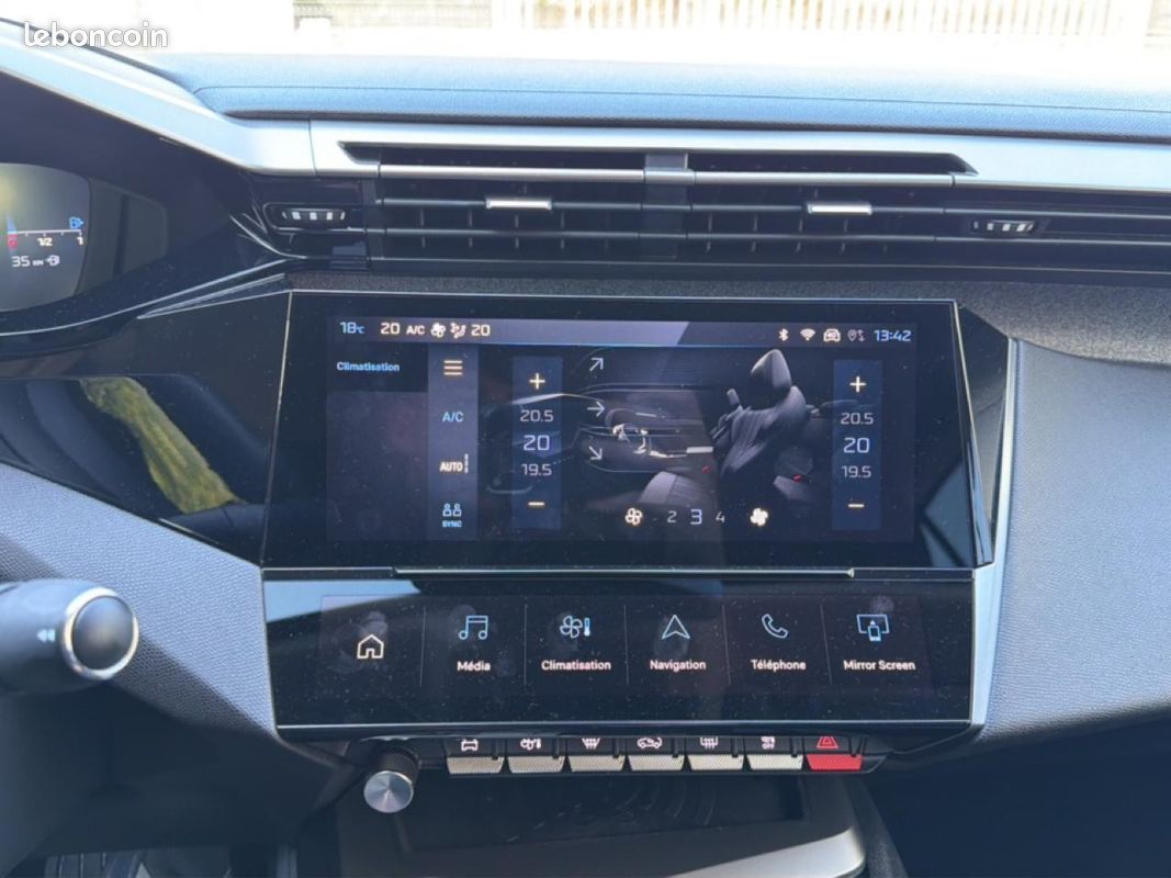 PEUGEOT 408 Hybrid 145 allure e-dcs6 (image 23)
