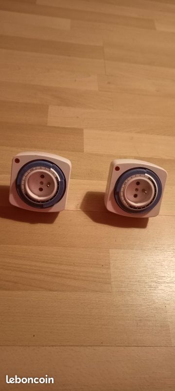 3 Programmateurs utilisé pour chauffage (image 1)