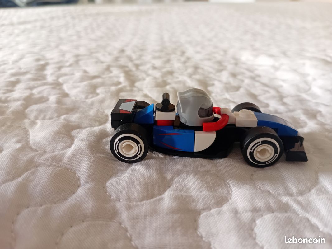 Série F1 - VCARB LEGO Minifigures 71049-08 : Series F1 - VCARB (image 3)