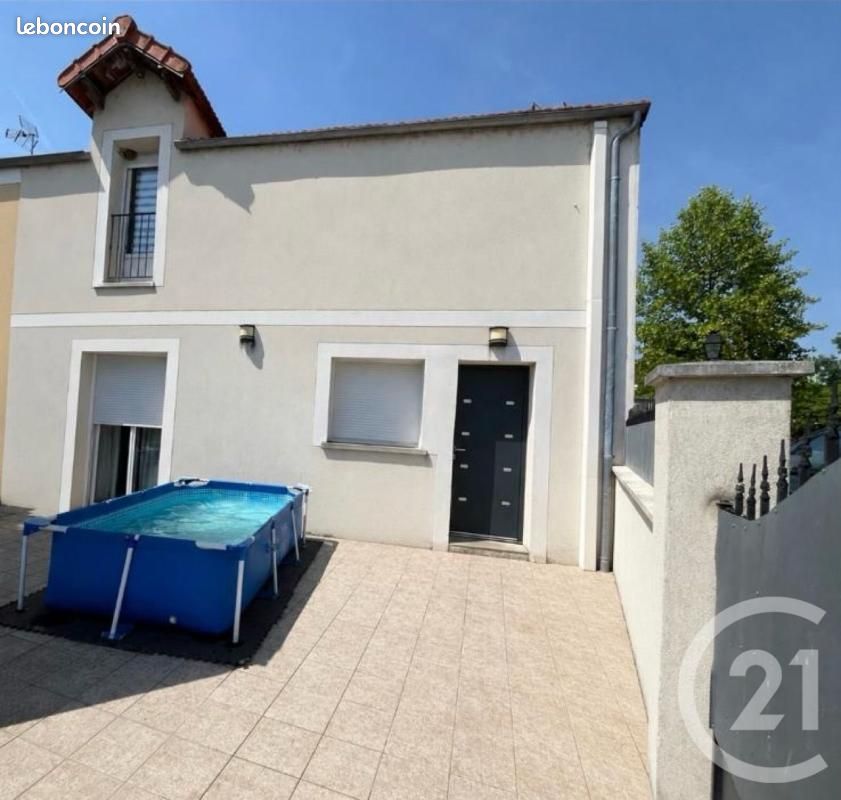 Maison 5 pièces 100 m² · à Claye-Souilly · 100 m² · 285 000 €