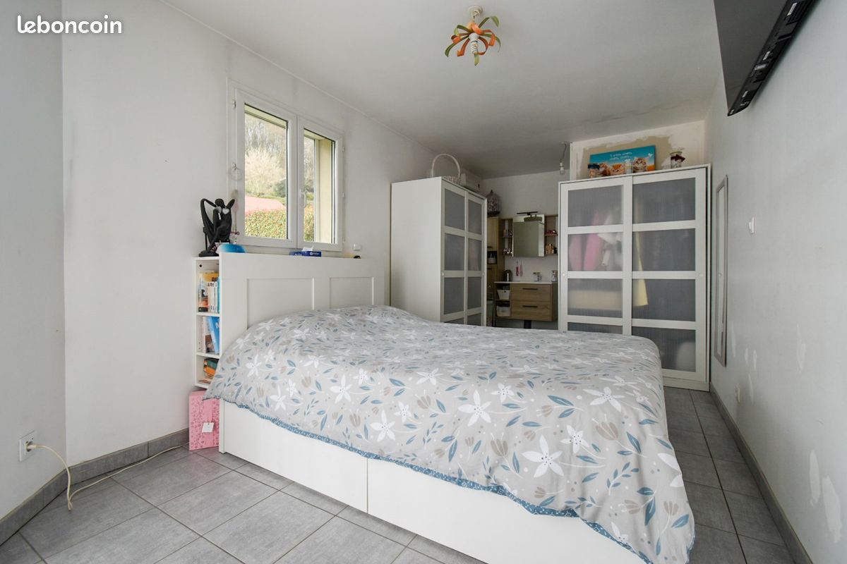 Maison 6 pièces 160 m² · à Barraux · 160 m² · 479 000 €