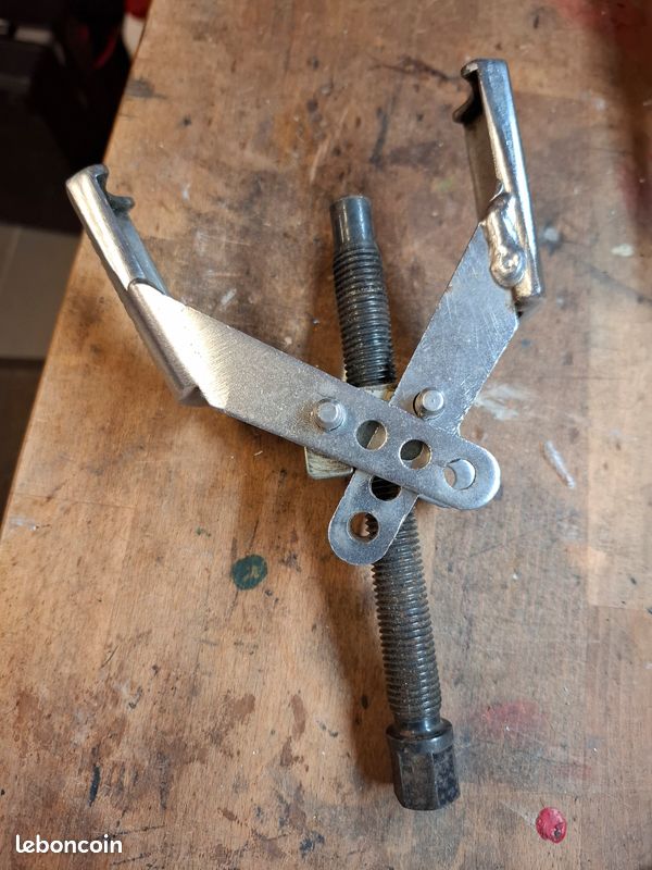 Arrache extracteur U35 facom (image 1)