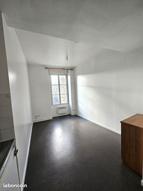 Appartement 1 pièce 16 m² · à Nantes · 15,8 m² · 414 €