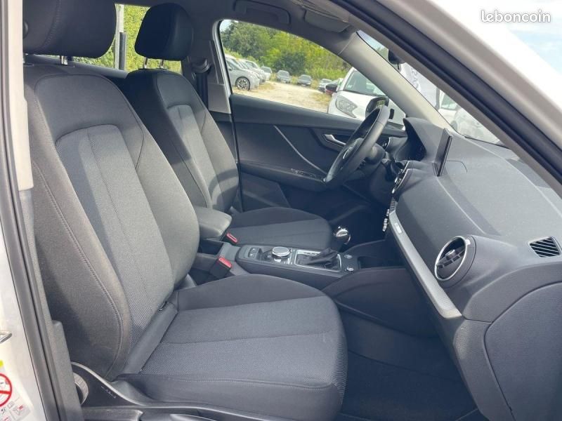 Audi Q2 35 TFSI 150ch Business Executive S tronic 7 (image 27)
