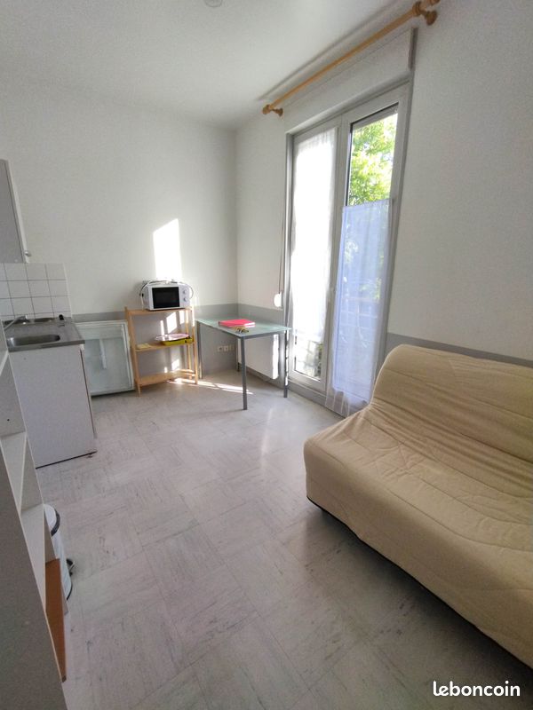Appartement 1 pièce 15 m² · à Amiens · 15 m² · 460 €