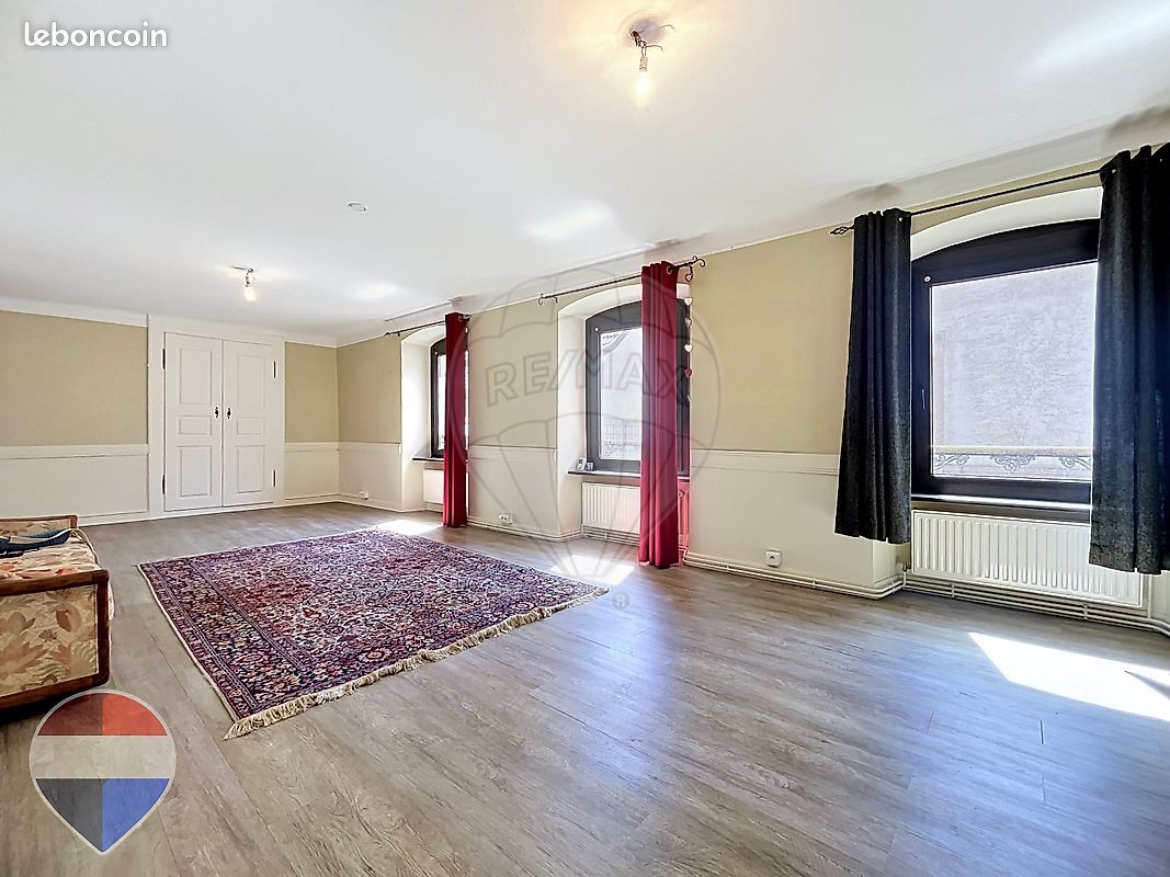 Maison 6 pièces 160 m² · à Soultzmatt · 160 m² · 182 000 €