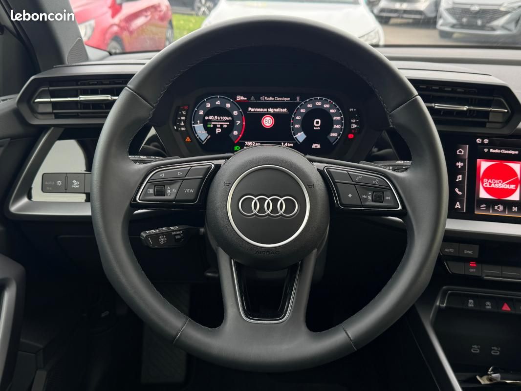 Audi A3 Berline TFSI Mild Hybrid 116 S tronic 7 Design (image 7)