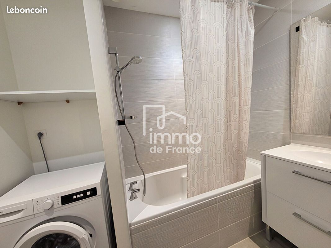Studio 3 pièces 49 m² (image 4)
