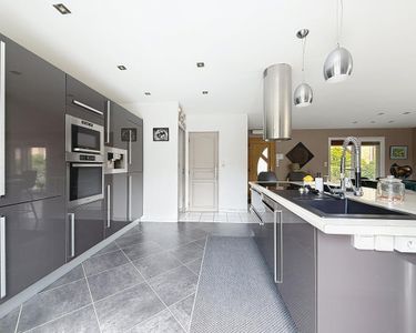 Maison 400 000 € - 108 m²