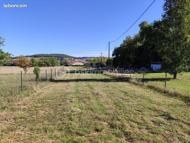 Terrain 7 359 m² Saint Antoine