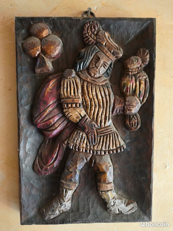 Beau tableau sculpture sur bois polychrome (image 1)