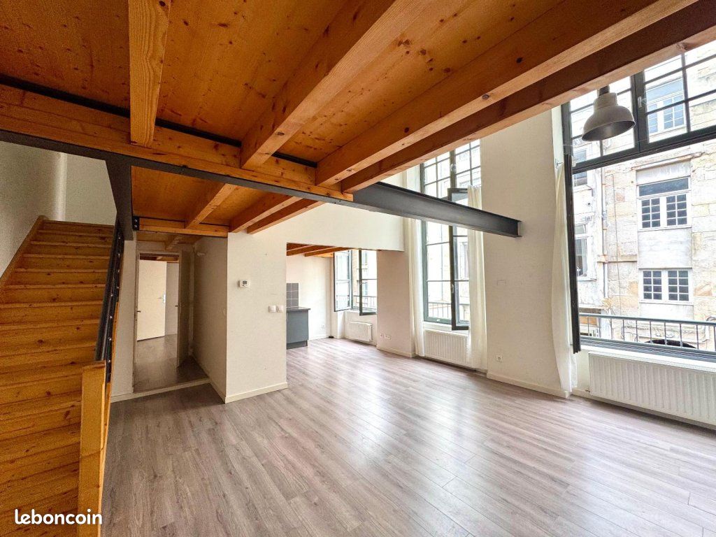 Appartement 4 pièces 86 m² · à Saint-Étienne · 86 m² · 740 €