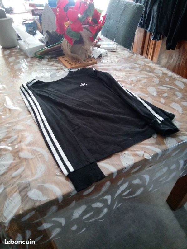 Sweat adidas taille 36 (image 1)