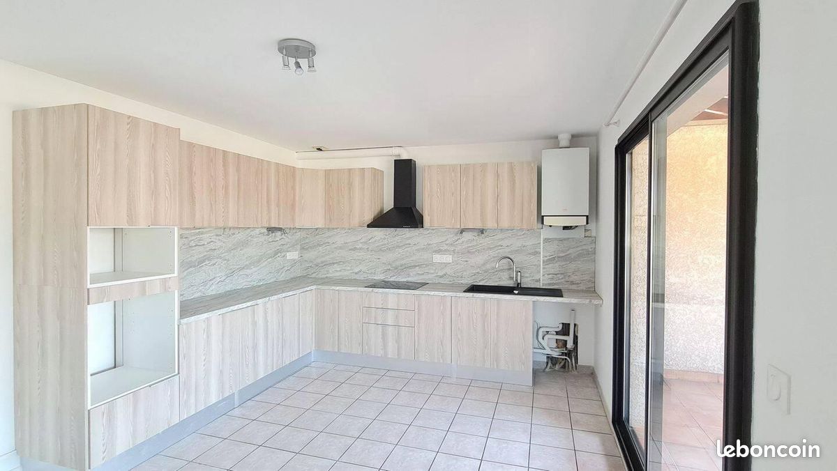 Appartement 4 pièces 106 m² · à Villeurbanne · 106 m² · 1 450 €/mois