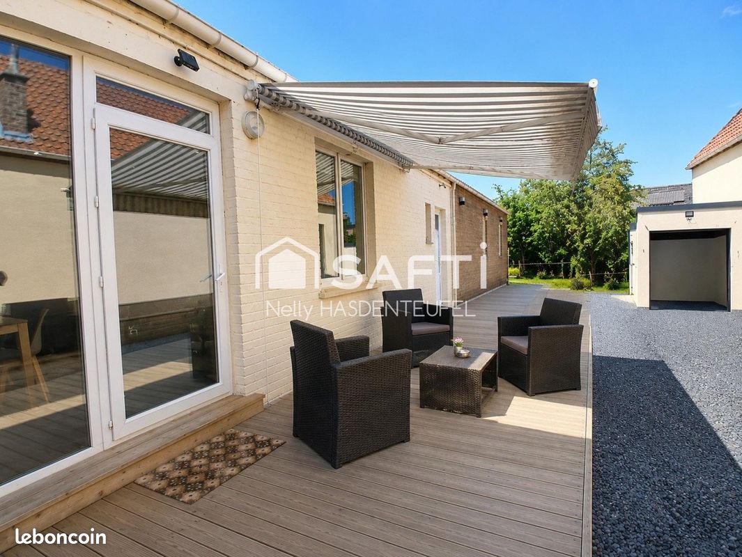Maison 9 pièces 230 m² · à Wallers · 230 m² · 310 000 €