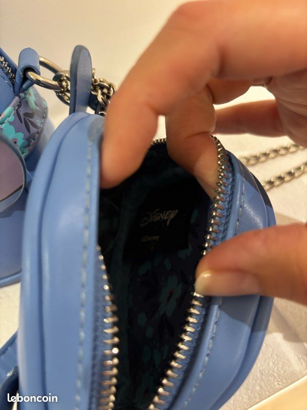 Disney officiel sac à main Stitch et son porte monnaie (image 4)