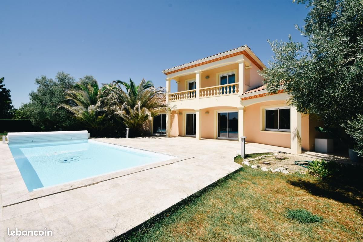 Maison 6 pièces 184 m² · à Hagetmau · 184 m² · 413 900 €
