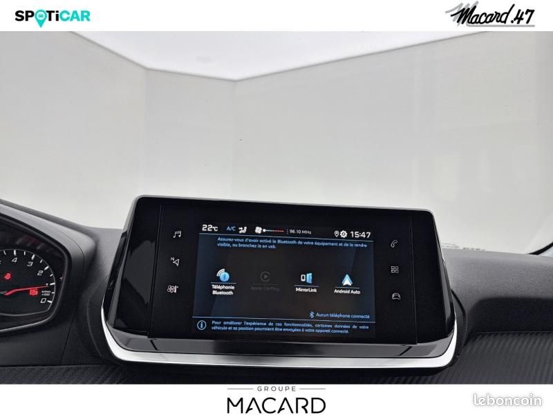 Peugeot 208 1.2 PureTech 100ch S&S Style EAT8 (image 22)