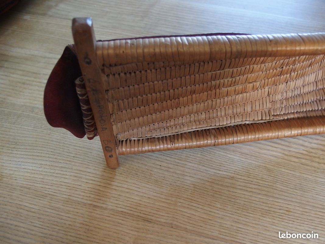 Gant De Chistera Ancien En Rotin Et Osier – Pelote Basque