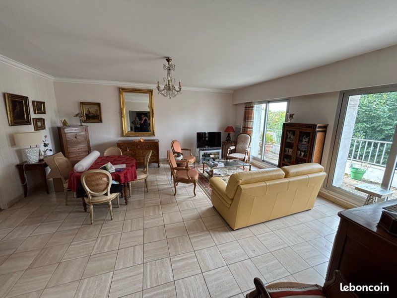 Appartement a louer chalons-en-champagne - 4 pièce(s) - 95 m2 - Surfyn