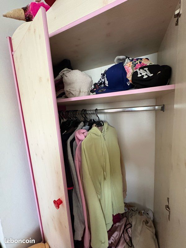 Placard fille chambre (image 2)