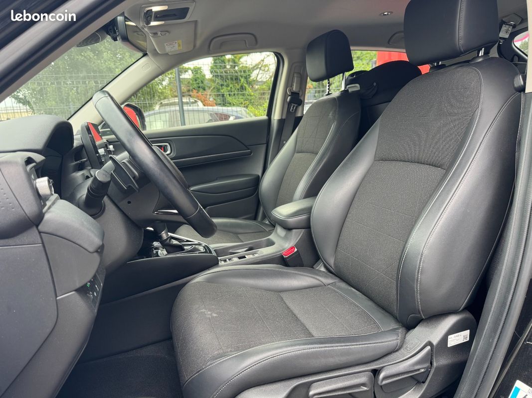 HONDA HR-V E:HEV 1.5 i-MMD Advance ENTRETIEN COMPLET HONDA/ CAMERA DE RECUL/ SIEGES ET VOLANT CHAUFFANTS/ APPLE CAR P (image 9)