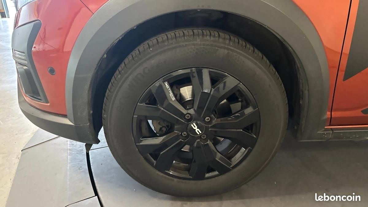 Dacia Jogger 1.0 TCE 110 EXTREME PLUS (image 21)