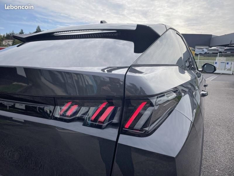 Peugeot 3008 1.2 Hybrid 136 Allure e-DCS6 + GPS / VISION CAMERA 360 (image 16)