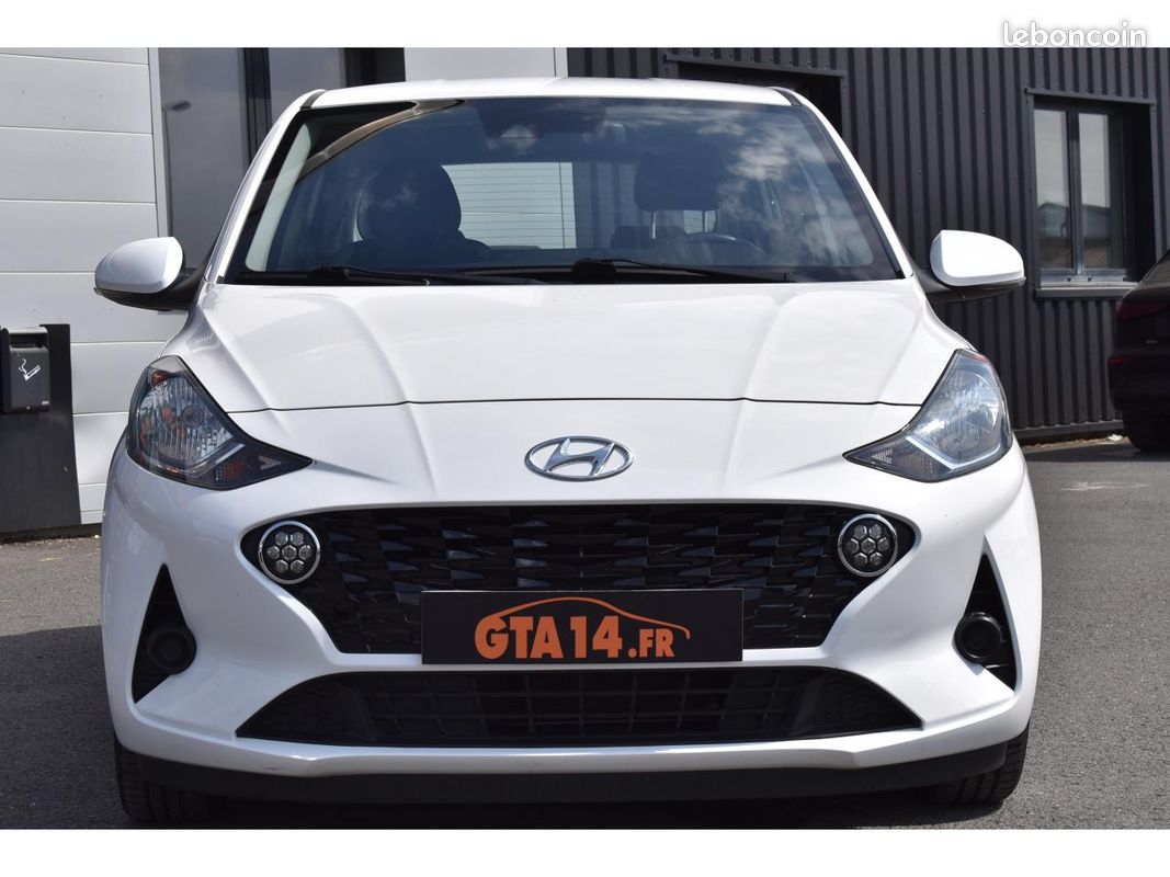 HYUNDAI I10 1.0 BVM Intuitive (image 17)