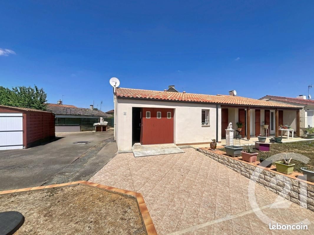 Maison 2 pièces 73 m² · à Les Magnils-Reigniers · 73 m² · 123 050 €