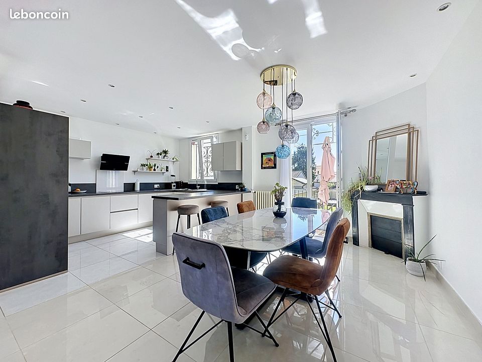 Maison 5 pièces 130 m² · à Noisy-le-Grand · 130 m² · 529 000 €