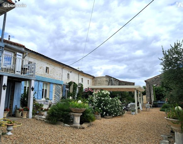Maison 9 pièces 268 m²