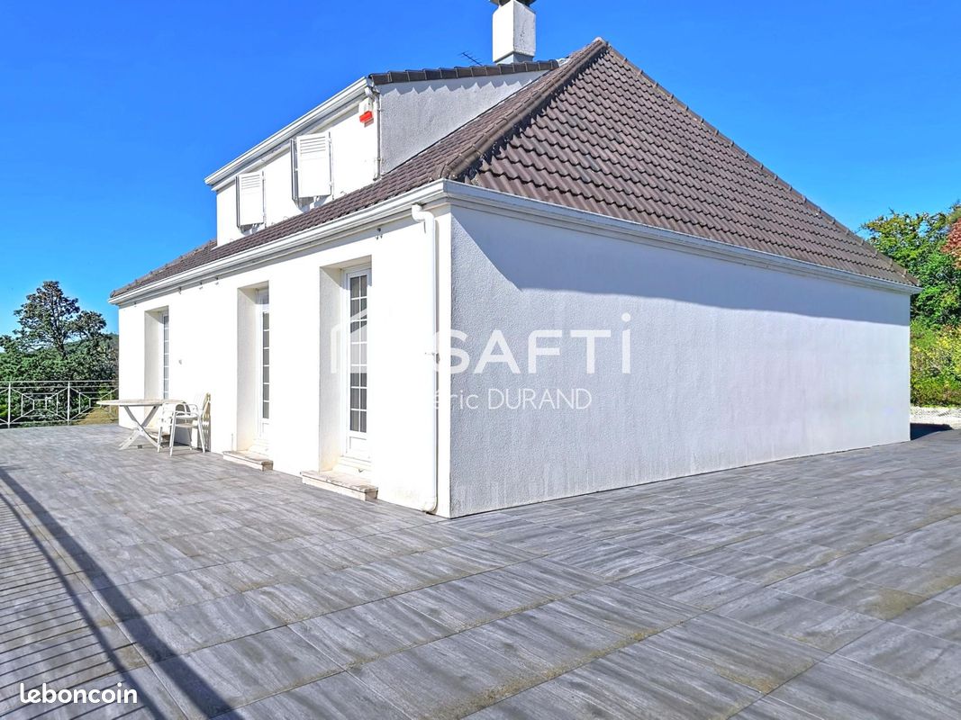 Maison 8 pièces 237 m² (image 3)