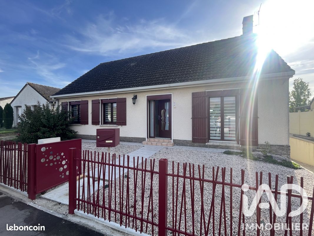 Maison 5 pièces 95 m² · à Monchecourt · 95 m² · 229 000 €