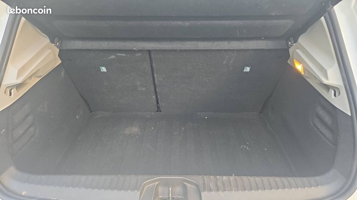 Renault Clio V 1.6 E-Tech 140 Hybrid EDC Business (image 14)