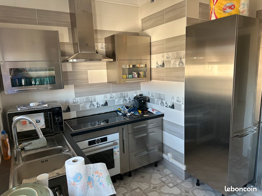 Appartement 5 pièces 105 m² · à Saint-Fons · 105 m² · 1 380 €/mois